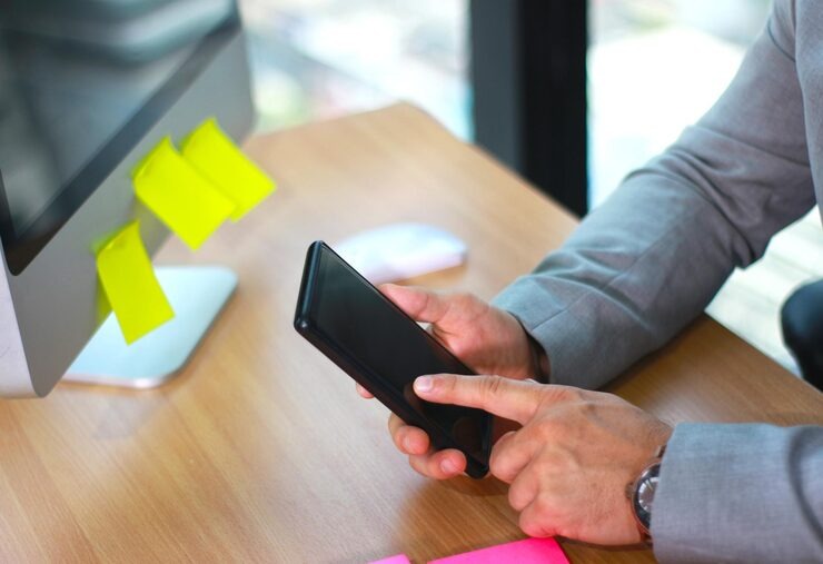 What Are Push Notifications and Can They Help You Get More Clicks?