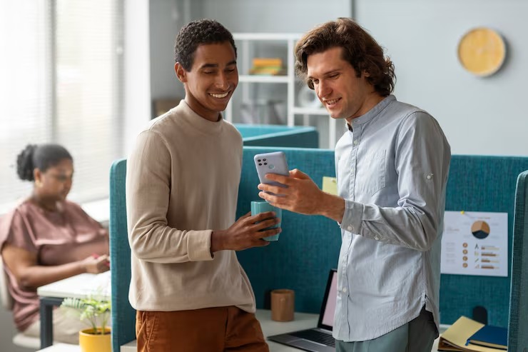What Are Push Notifications and Can They Help You Get More Clicks?
